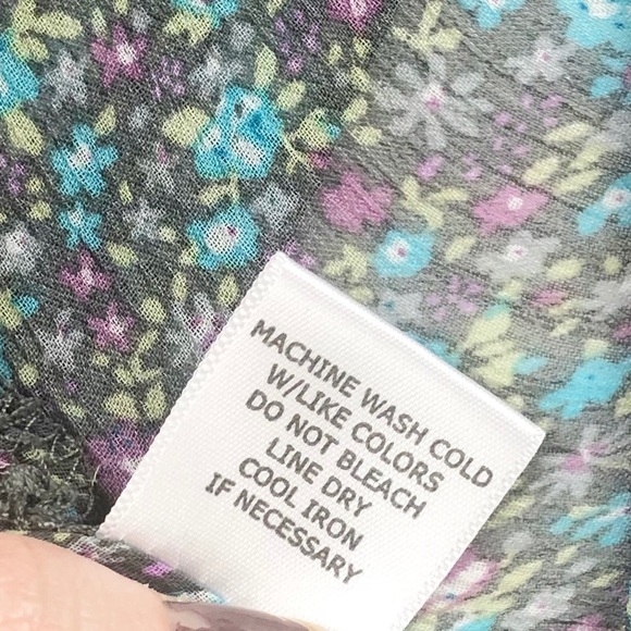 Sound & Matter Women’s Cottagecore Floral Button Down Sheer 3/4 Sleeve Blouse - Picture 16 of 16